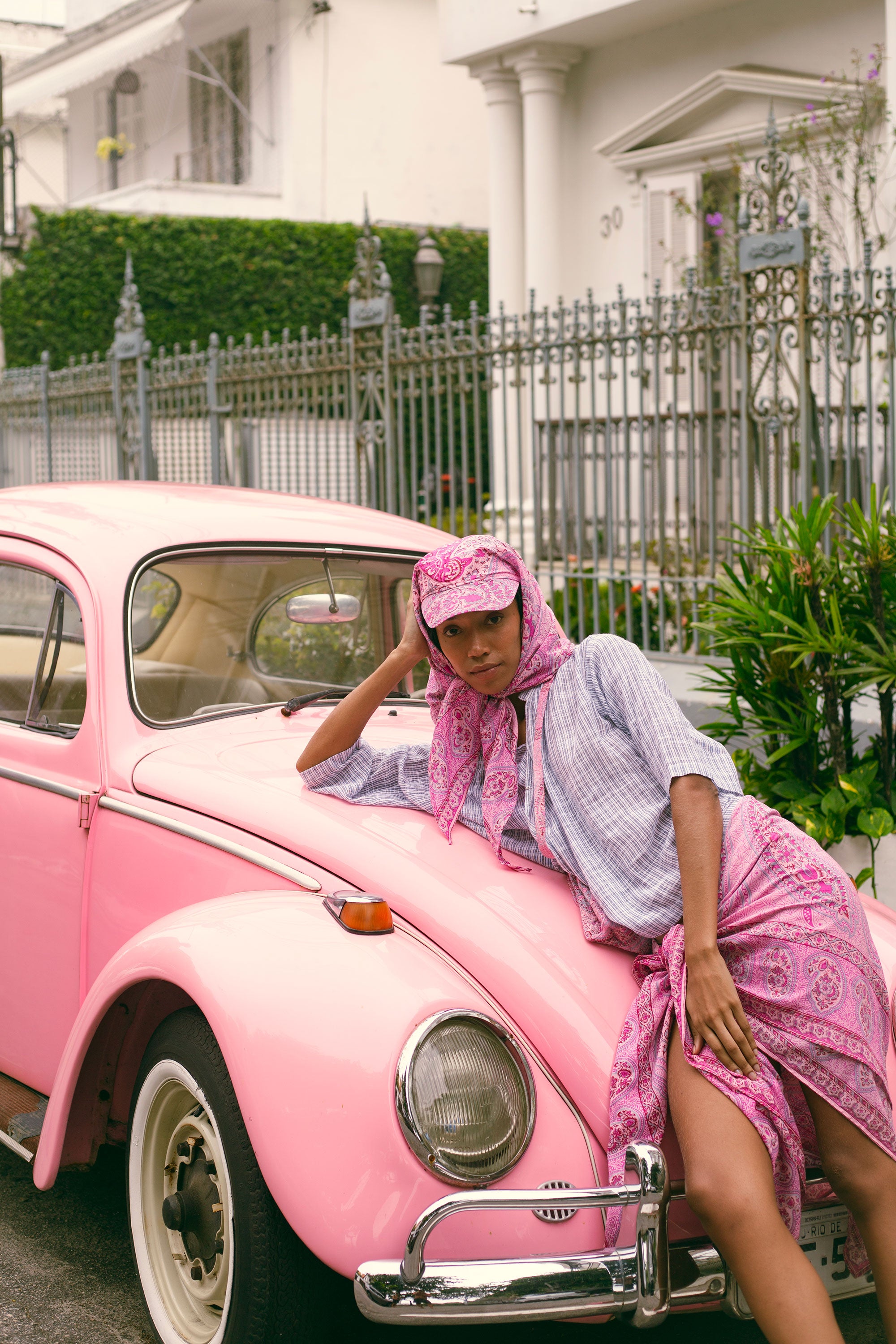 Sarong Taya