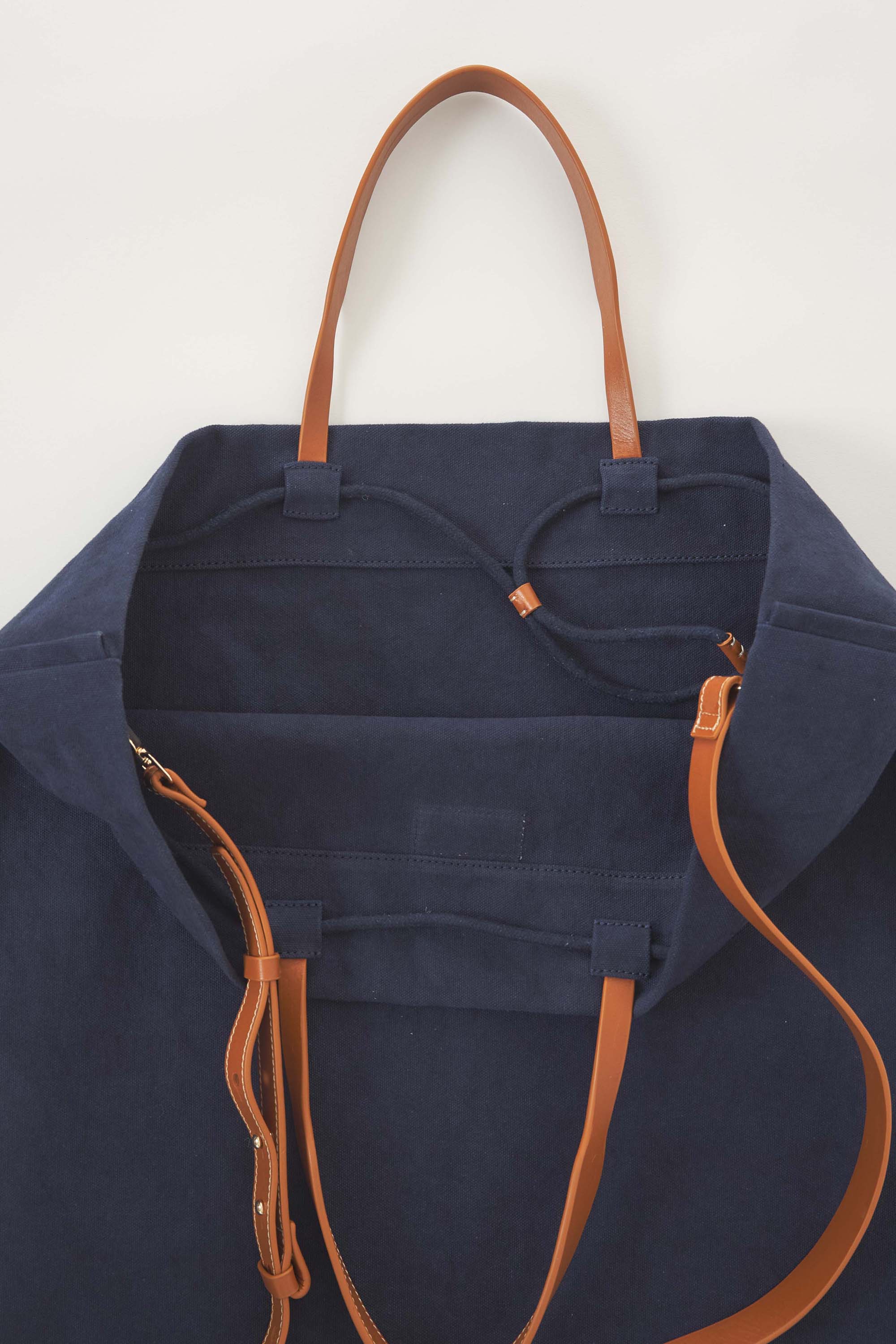 Signature Tote Ben