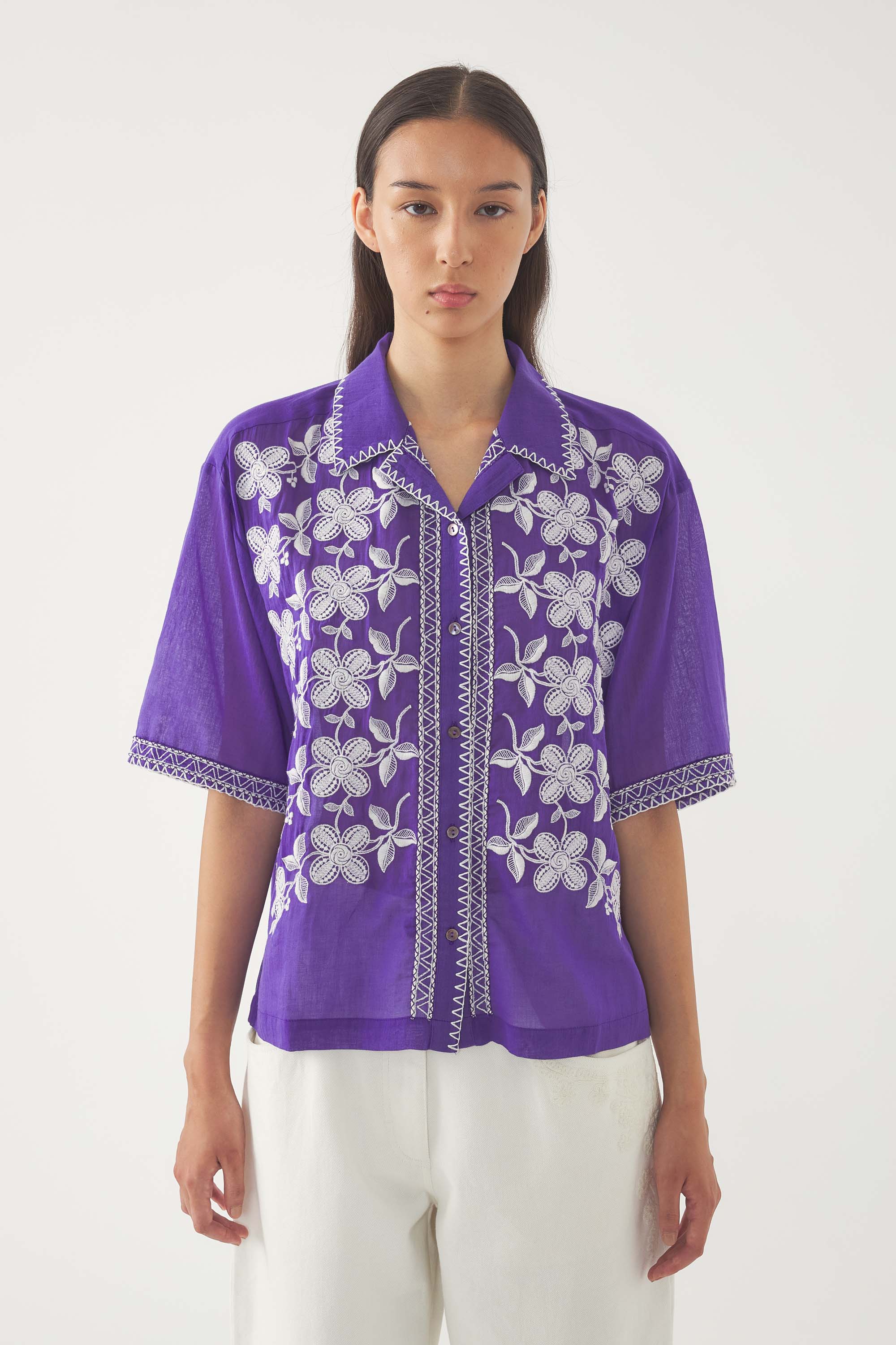 Blusa ricamata Suzane