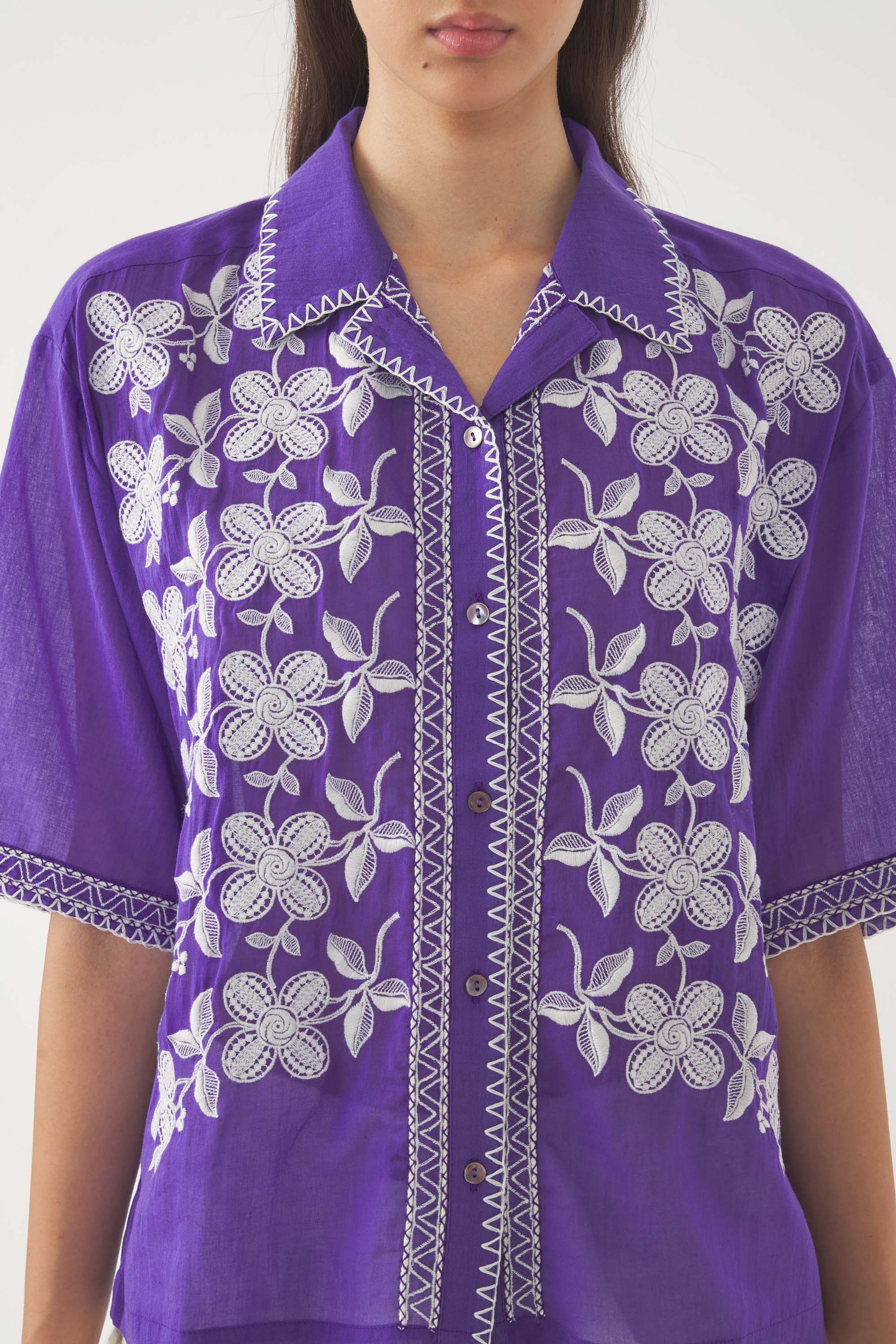 Blusa bordada Suzane