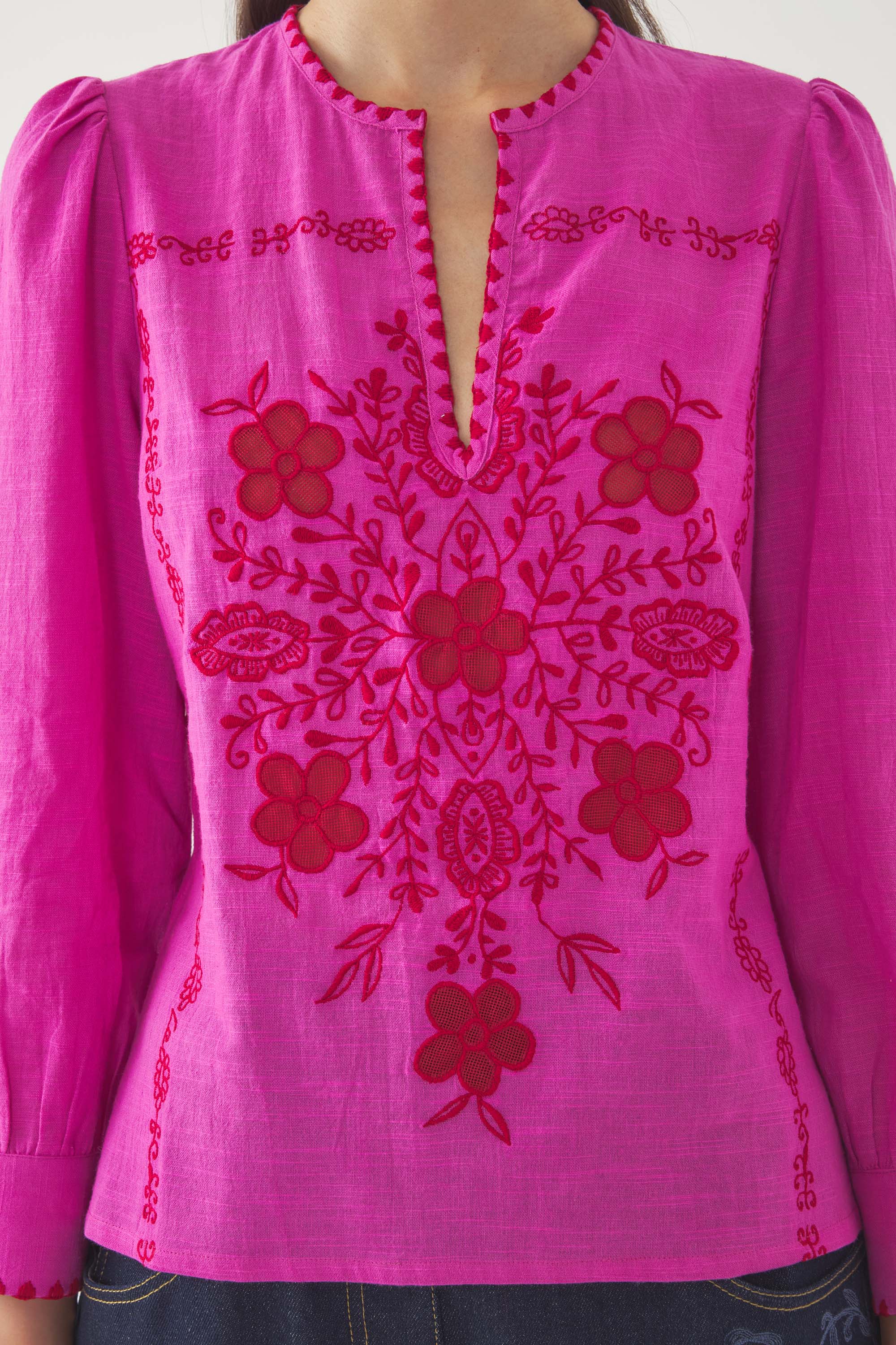 Embroidered Blouse Vahani